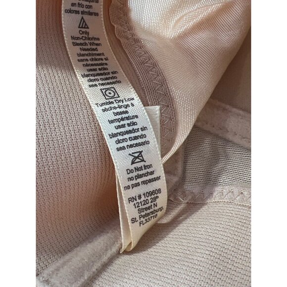 Rhonda Shear 2Pk Molded Cup Bra with Wrap Back Size XL Black Beige Lounge 638.30 - Picture 6 of 9